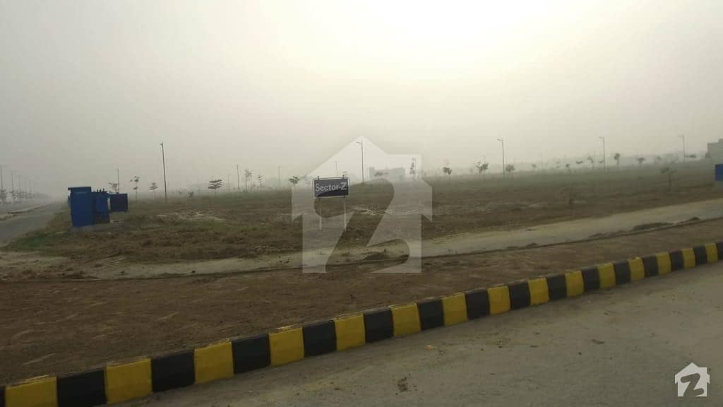 Residential Plot Is Available For Sale In Main Market Gulberg