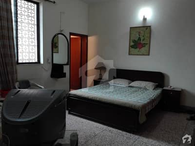 اعوان ٹاؤن ۔ کوثر بلاک اعوان ٹاؤن لاہور میں 2 کمروں کا 5 مرلہ مکان 80 لاکھ میں برائے فروخت۔