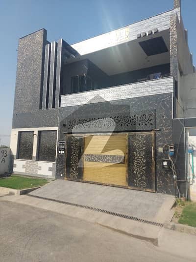 A Stunning House Is Up For Grabs In Lahore - Sheikhupura - Faisalabad Road Lahore - Sheikhupura - Faisalabad Road
