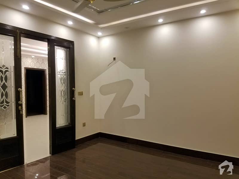 1 Kanal Beautiful House For Sale In Pgechs Phase 1