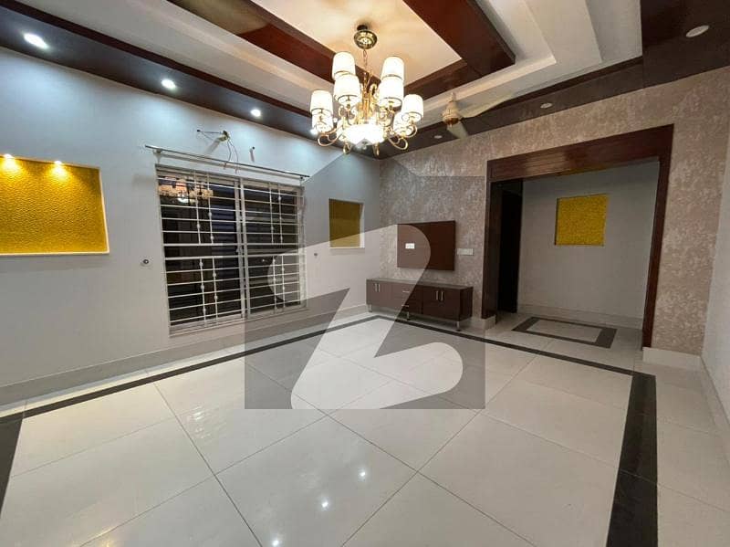 Dha Lahore Phase 3 One Kanal House Available For Rent