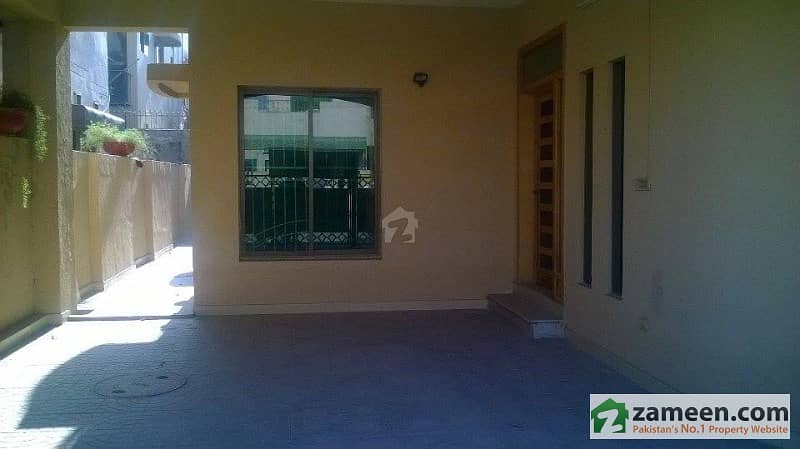 10 Marla House For Sale In Askari 10 - Lahore Cantt