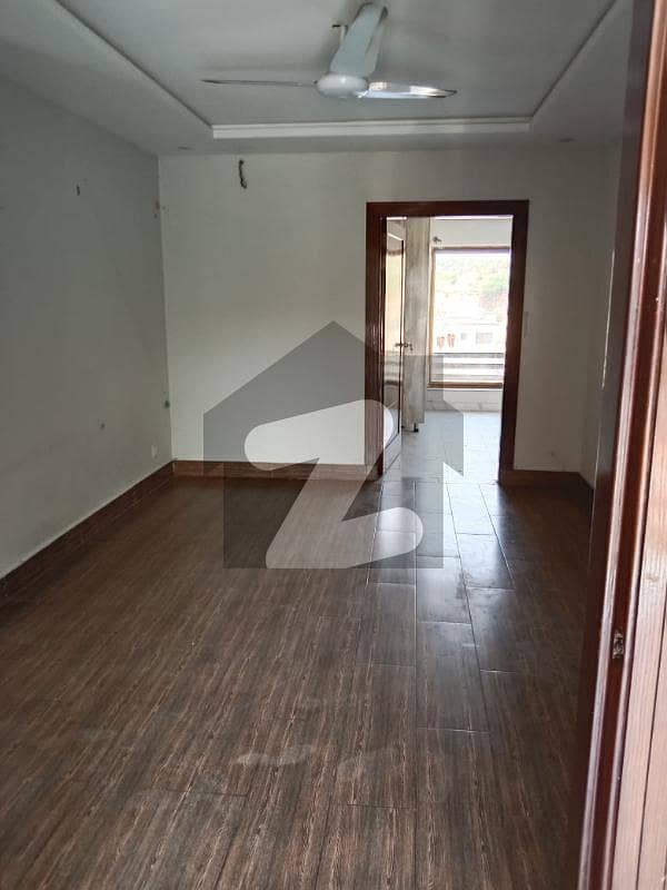 2 Bed Flat For Rent In Rafi Commercial Phase 8