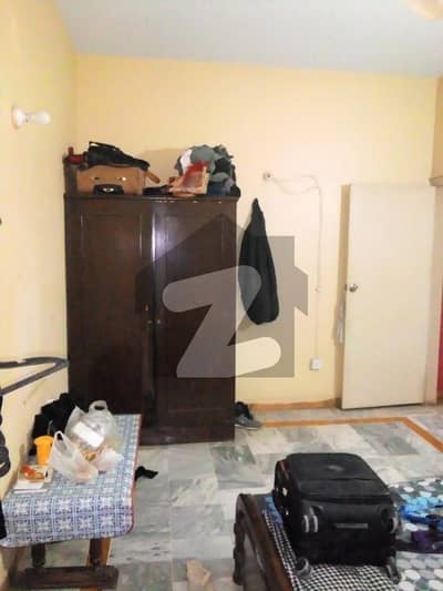 Near Exect Office Jami Fully Furnished Room Attached Washroom Common Kitchen Lounge In Apartment