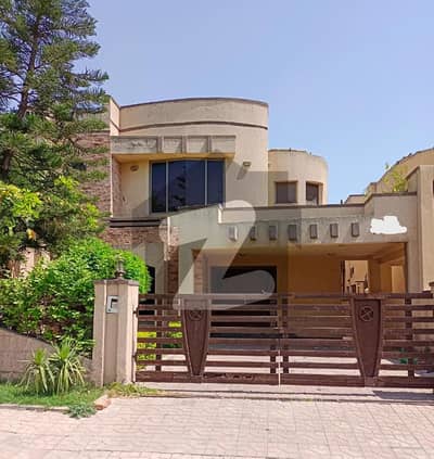 Bahria Town Safari Villas 2 10 Marla House For Rent Good Location