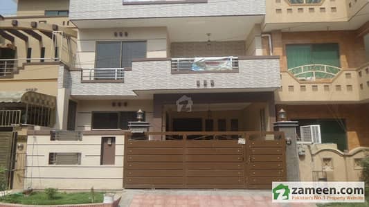 Double Storey Old House For Sale Double Storey Old House For Sale