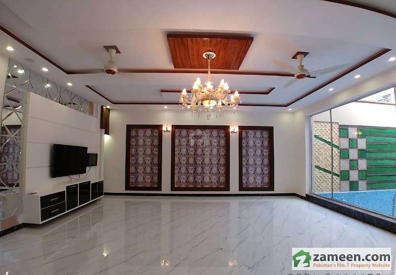 1 Kanal 10 Marla Brand New Luxury Bungalow In Garden Town Near Canal Bank Road