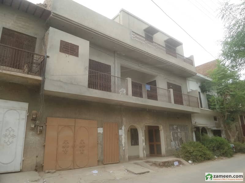 7 Marla Triple Storey House For Rent