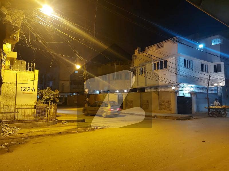 طارق روڈ کراچی میں 6 کمروں کا 12 مرلہ مکان 9.5 کروڑ میں برائے فروخت۔