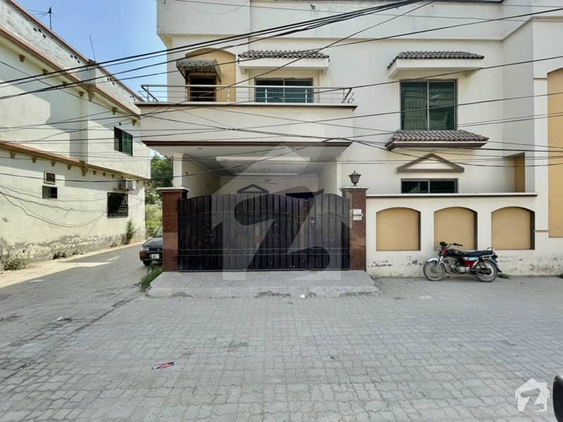 6 Marla Corner House For Rent Available
