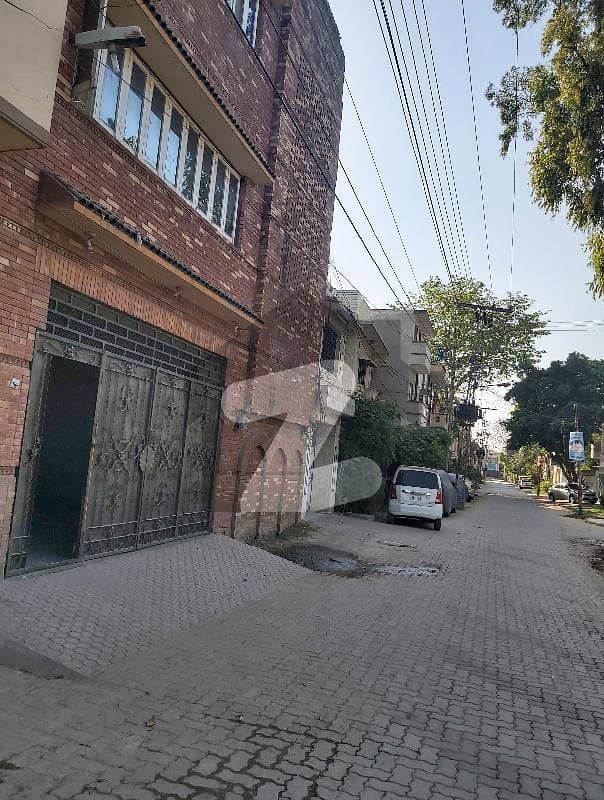 1575 Square Feet House In Model Town Coop Housing Society Is Available