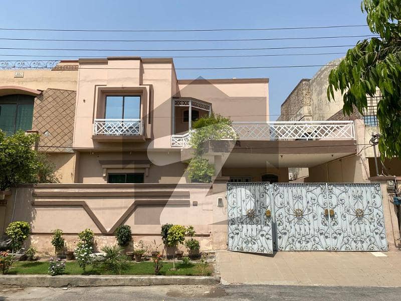 10 Marla House Located In Gated Community - Maryam Villas, Amin Town, Canal Road