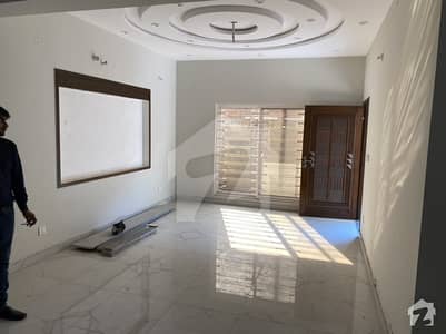 Brand New 9 Marla House Is Available For Rent At Bahria Orchard Block D