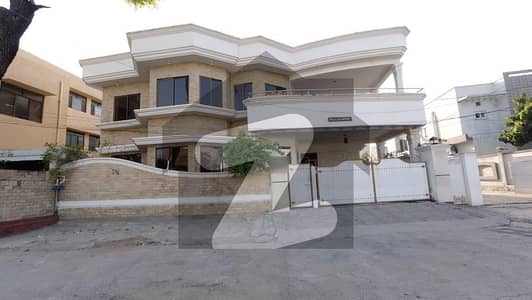 Beautiful House For Sale In Hamayun Road, Very Near To Kacheri Chowk, Rawalpindi.