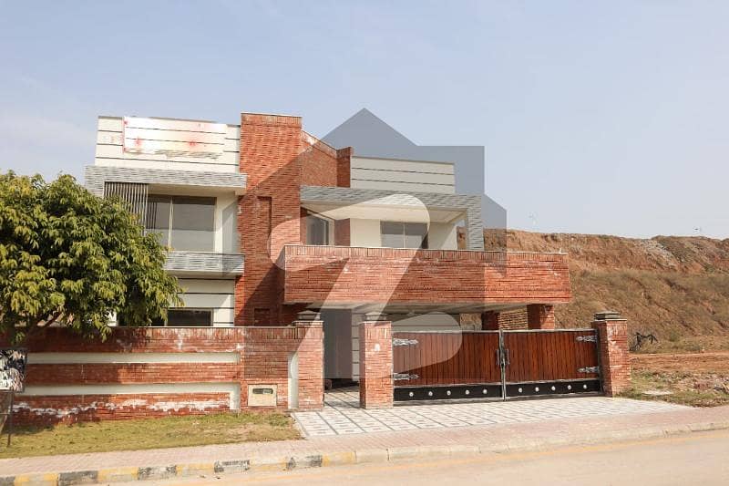 1 Kanal House For sale in Bahria Town phase 8