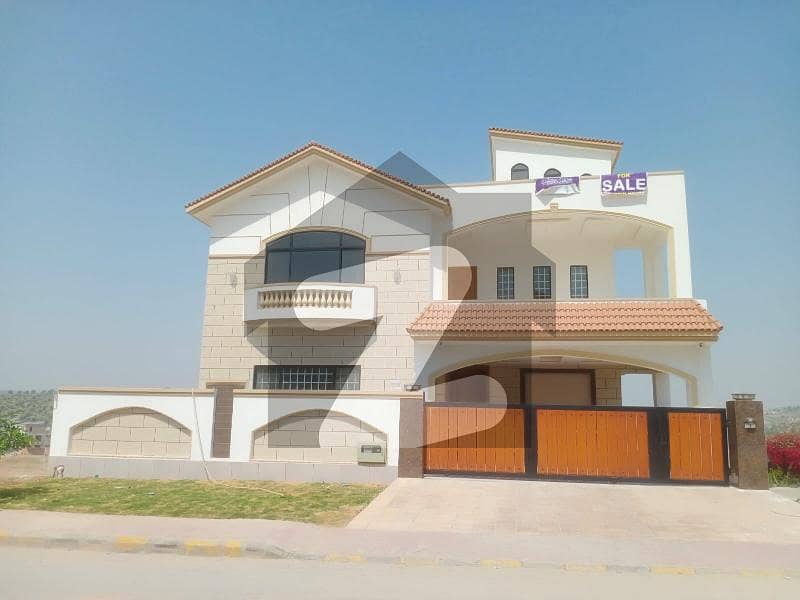 1 Kanal House For sale in Bahria Town phase 8