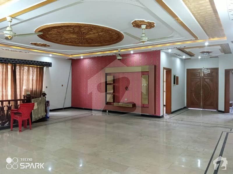 1 Kanal Upper Portion Available For Rent In Muhafiz Town