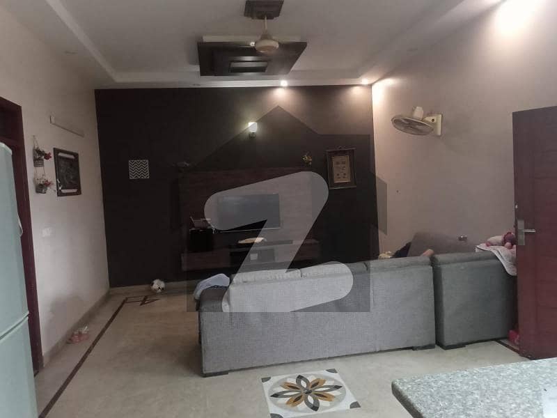 کے ای ایس سی ہاؤسنگ سوسائٹی سکیم 33 کراچی میں 6 کمروں کا 8 مرلہ مکان 3.45 کروڑ میں برائے فروخت۔