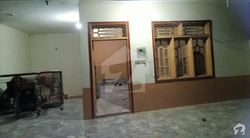چارسدہ روڈ پشاور میں 6 کمروں کا 11 مرلہ مکان 2.2 کروڑ میں برائے فروخت۔