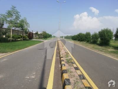 لاہور موٹر وے سٹی ۔ بلاک ایس لاھور موٹروے سٹی لاہور میں 1 کنال رہائشی پلاٹ 86 لاکھ میں برائے فروخت۔