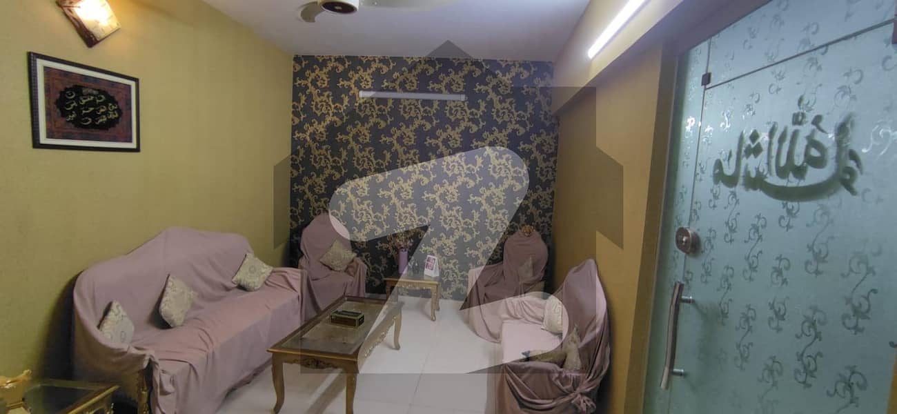 Prime Location Mir Hussainabad Flat Sized 1350 Square Feet For sale
