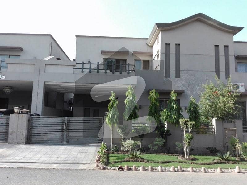 A 8 Marla House In Lahore Is On The Market For Rent