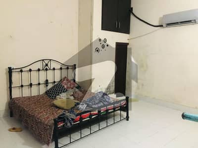 غازی روڈ کینٹ لاہور میں 5 کمروں کا 5 مرلہ مکان 91 لاکھ میں برائے فروخت۔