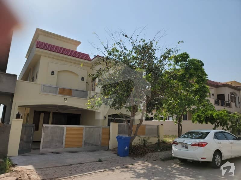 10 Marla Brand New House In Bahria Enclave Sector C1