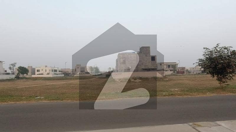 Commercial Plot # 185/22 For Sale Is Readily Available In Prime Location Of Dha Phase 6 - Main Boulevard