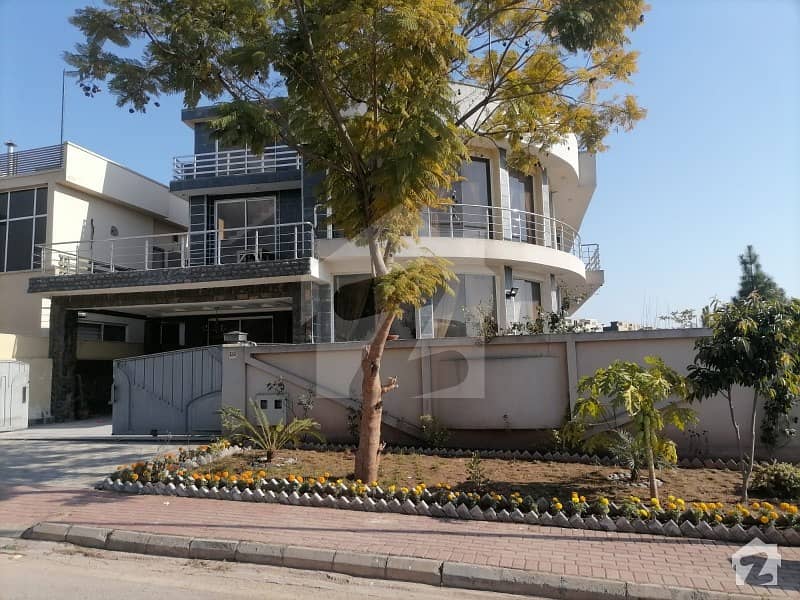 1 Kanal House For Sale Very Great Location In Bahria Enclave Islamabad