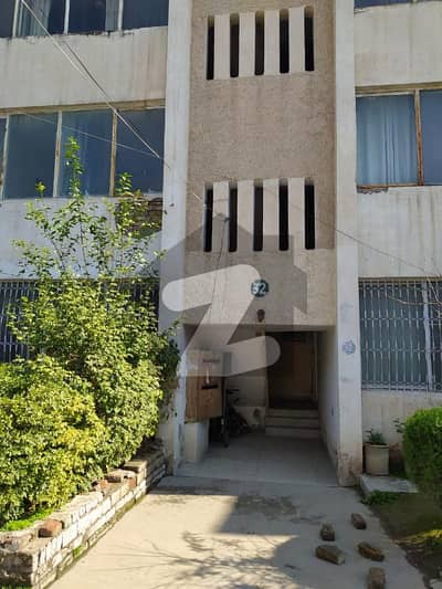 Askari 2 3bed Room Flat Available For Sale On Reasonable Price