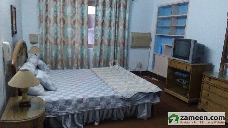 Fully Furnished Rooms For Rent  All Facilities    Paying Guest