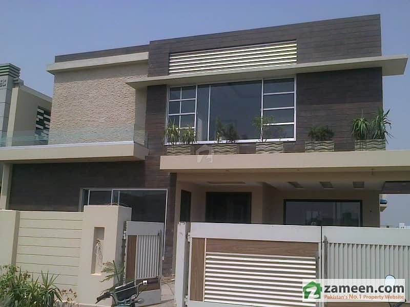 DHA Phase 6 - One Kanal Brand New Outclass Bungalow For Sale In Rs. 385 Lac
