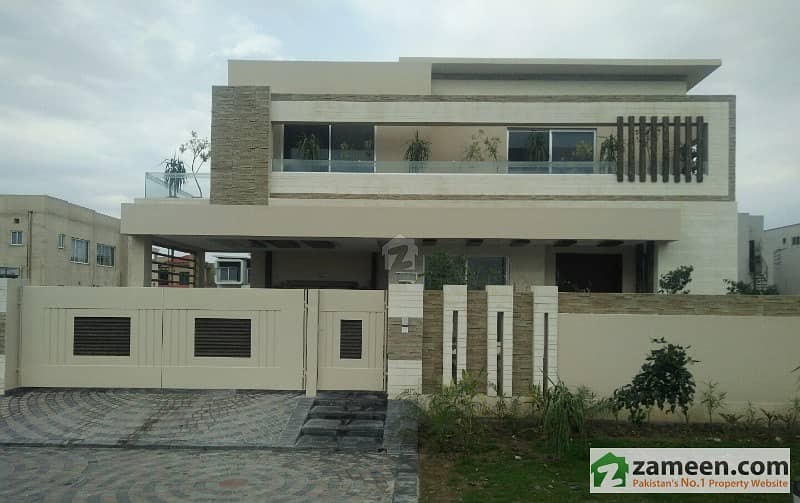 Phase 6 One Kanal Brand New Most Beautiful Bungalow For Sale 450 Lac