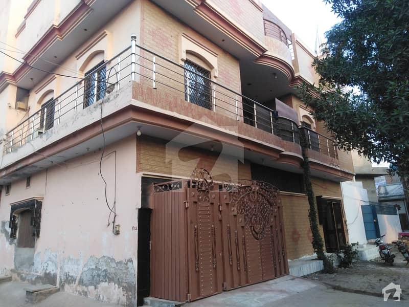 Ideally Placed 5 Marla House Available For Sale