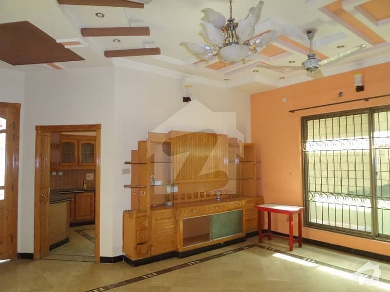 برما ٹاؤن اسلام آباد میں 1 کمرے کا 1 مرلہ مکان 14 لاکھ میں برائے فروخت۔