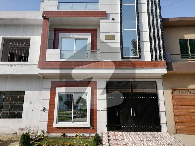 Corner House For sale Situated In High Court Phase 2 - Block B