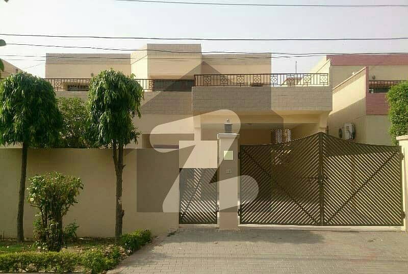 1-Kanal 4-Bedroom's, House Available For Rent In Askari-09 Lahore Cantt.
