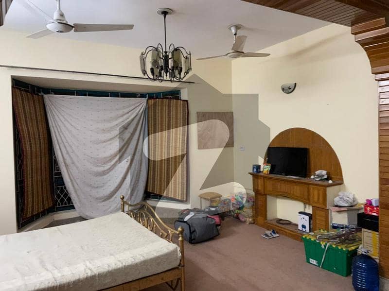 جی ۔ 9/4 جی ۔ 9 اسلام آباد میں 3 کمروں کا 7 مرلہ مکان 1 لاکھ میں کرایہ پر دستیاب ہے۔