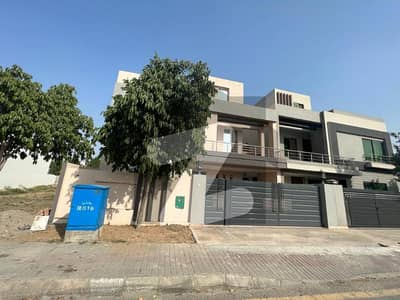 8 Marla Prime Location Brand New House For Rent In Central Block