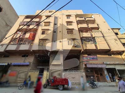 منظور کالونی کراچی میں 3 کمروں کا 5 مرلہ فلیٹ 65 لاکھ میں برائے فروخت۔