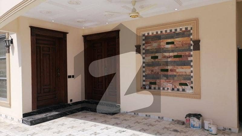 10 Marla Double Storey House For Sale In Central Park Housing Scheme Lahore