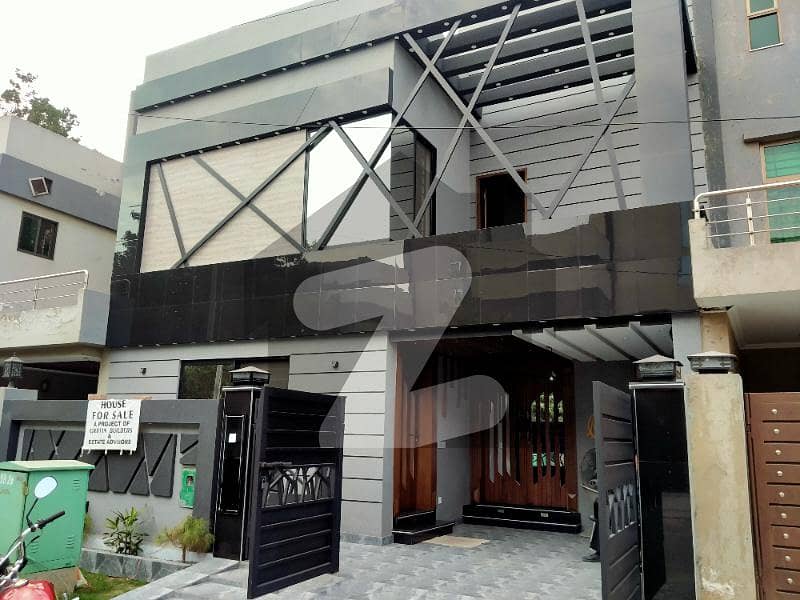 5 Marla Brand New Vip House For Sale In Bahria Town Lahore