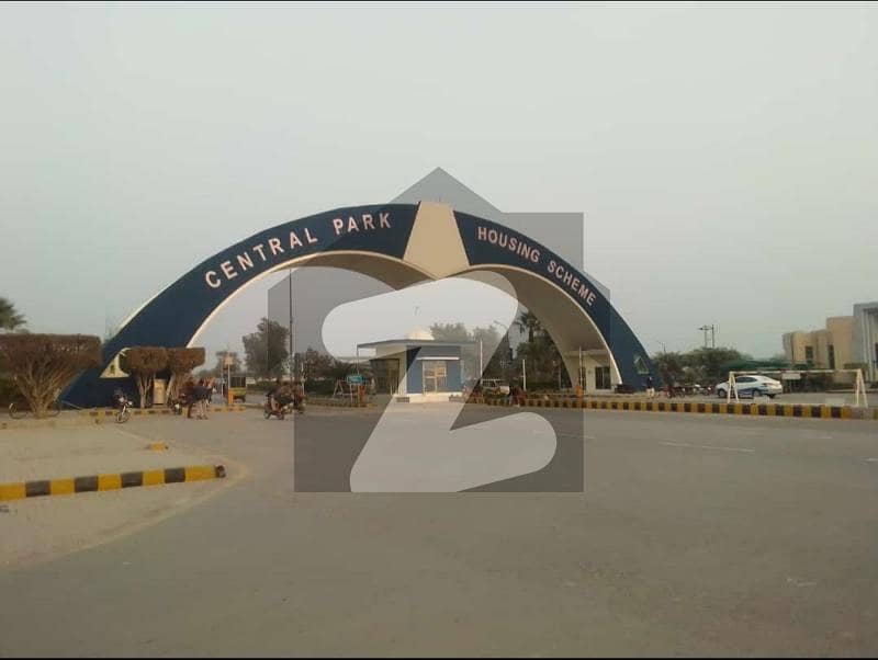 سینٹرل پارک ۔ بلاک سی سینٹرل پارک ہاؤسنگ سکیم لاہور میں 5 مرلہ رہائشی پلاٹ 41.5 لاکھ میں برائے فروخت۔