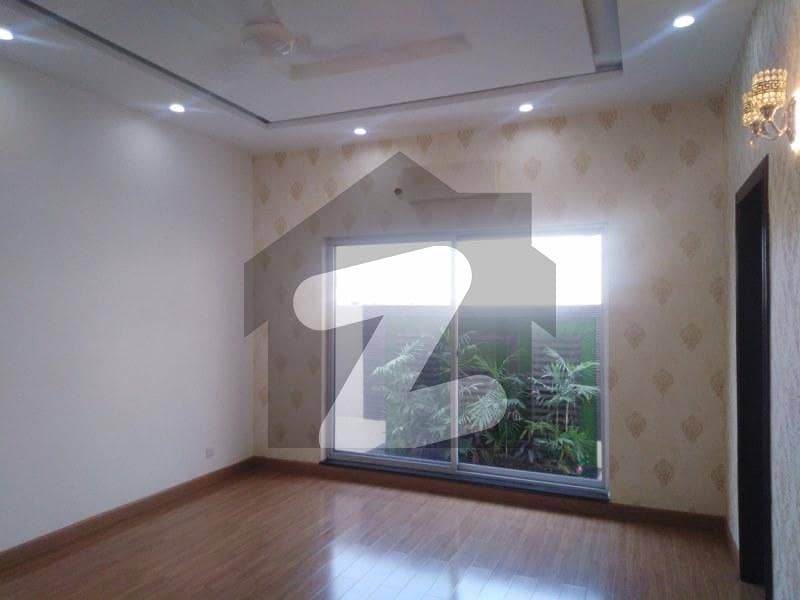 Highly-Desirable 1 Kanal House Available In EME Society - Block B
