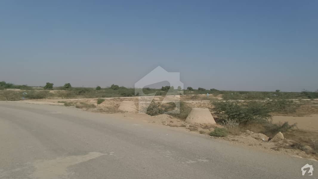A Plot File Of 900 Square Feet In Rs. 325,000