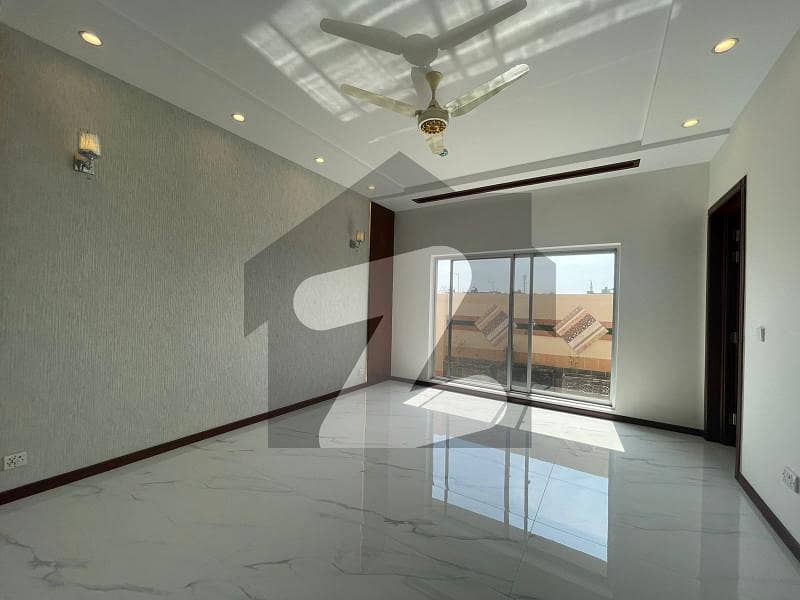 1 Kanal Full House Available For Rent In Dha Phase 5