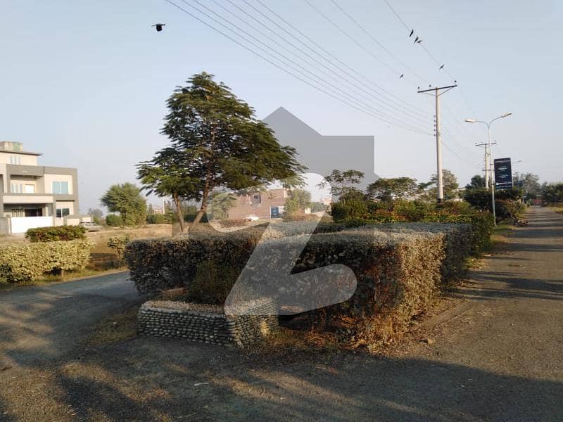 Residential Plot For Grabs In 1250 Square Feet Sargodha