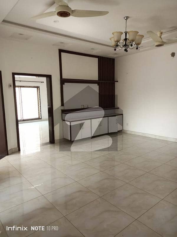 10 Marla Upper Portion For Rent Available In Bahria Twon Lahore