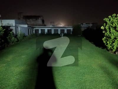 3 Kanal Farm House For Sale In Lahore